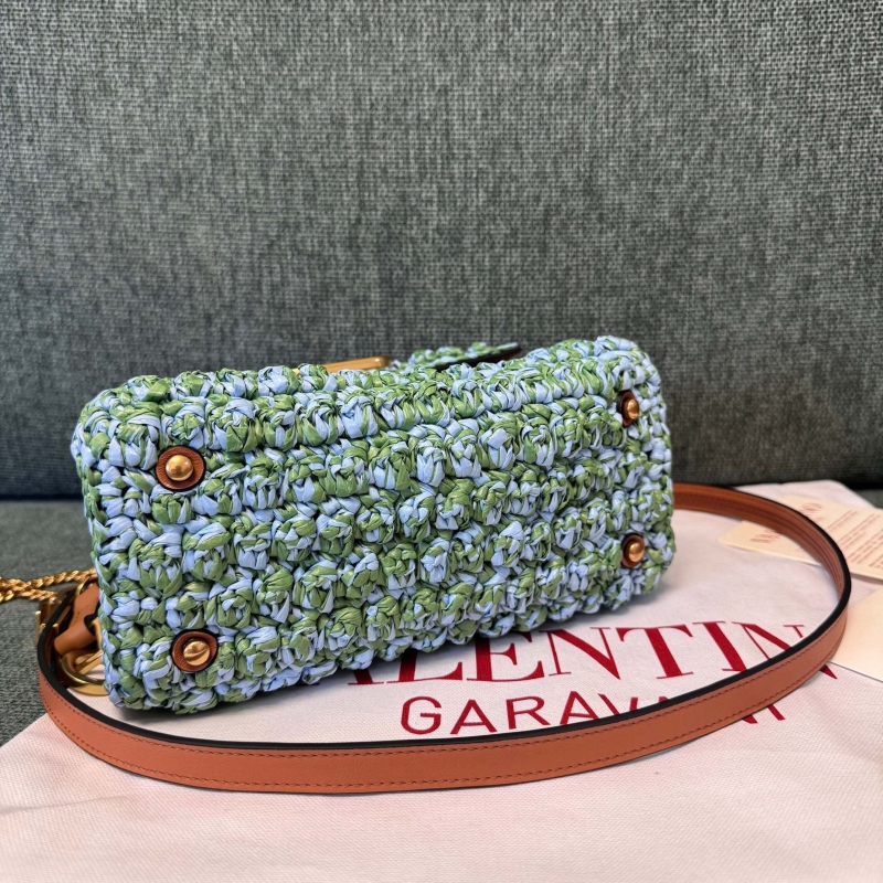 Va1e*ntin0 top handle bag